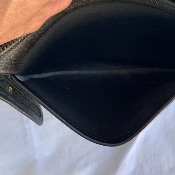 VINTAGE Coach 9951 Black Classic Pouch Leather Shoulder Bag purse w/dust bag - Picture 16 of 17